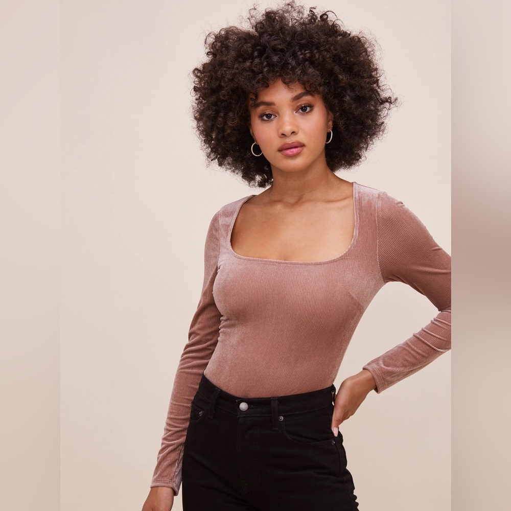 Astr The Label Mauve Velvet Bodysuit